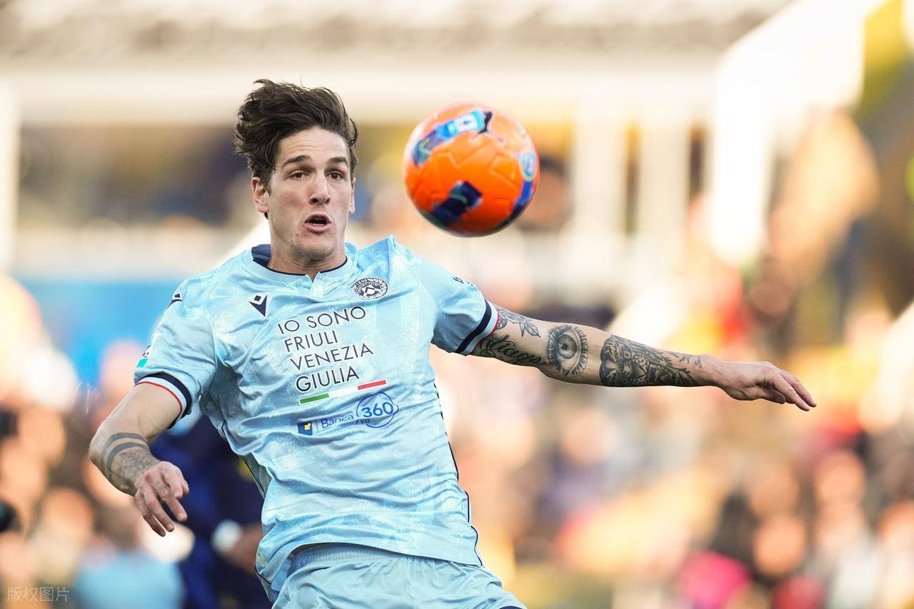 2-0，26岁国际米兰旧将利剑出鞘，率队完胜帕尔马，终结意甲2连败